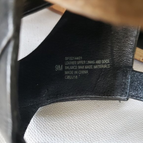 Sofft Black Wedge Sandals - Picture 5 of 11